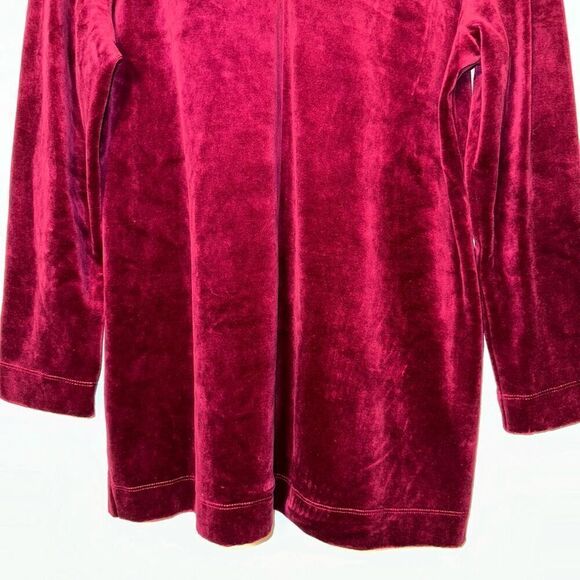 Talbots Women’s Velvet Long Sleeve Tunic Dark Raspberry Pink Red Size MP NWT - Picture 2 of 11